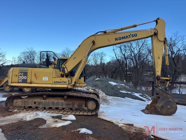 komatsu-pc200-lc-7l-image-5