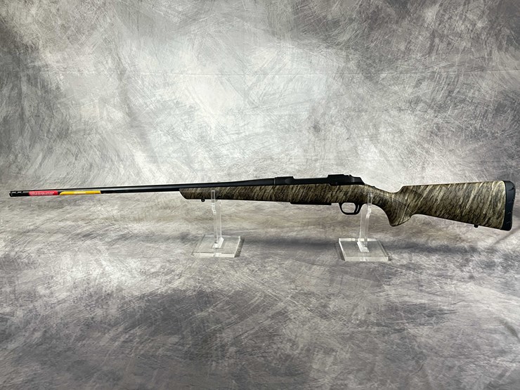 #1241-•-browning-ab3,-7mm-rem-mag-bolt-action-rifle,-sn:-07030yv358-(neenah,-wi)-image-1
