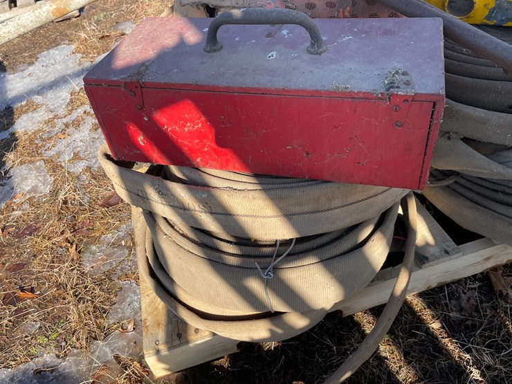 #13084-•-misc.-pallet-contents-image-3