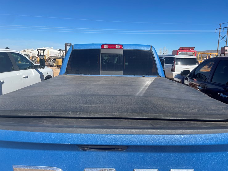 2018-dodge-2500-image-11