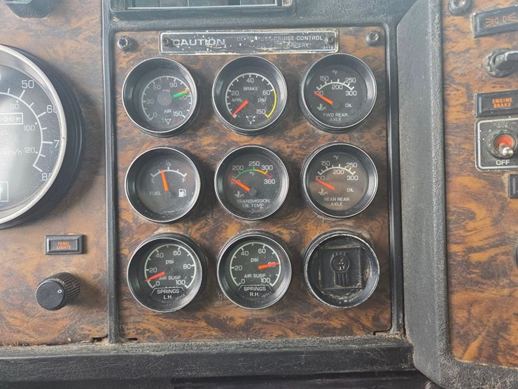 kenworth-t800-image-62