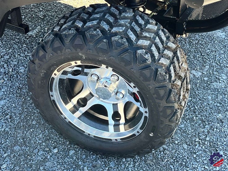 unused-2025-sdlanch-sdlgc80-golf-cart-image-10