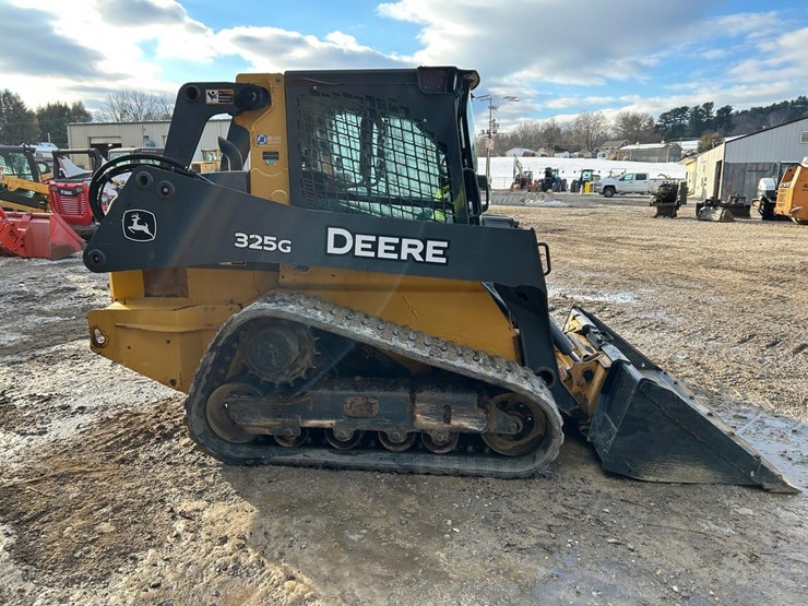 2019-deere-325g-image-5