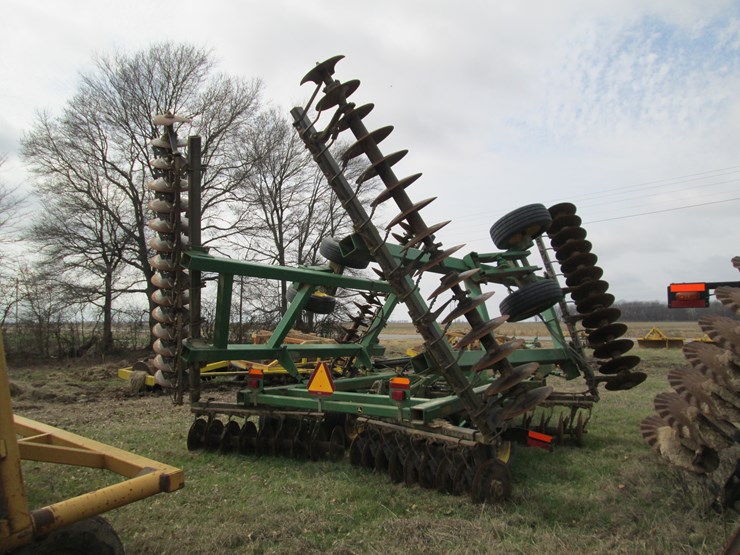 john-deere-637-image-3