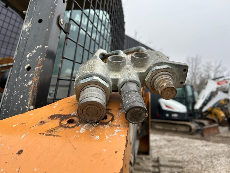 2017-case-tv380-image-11