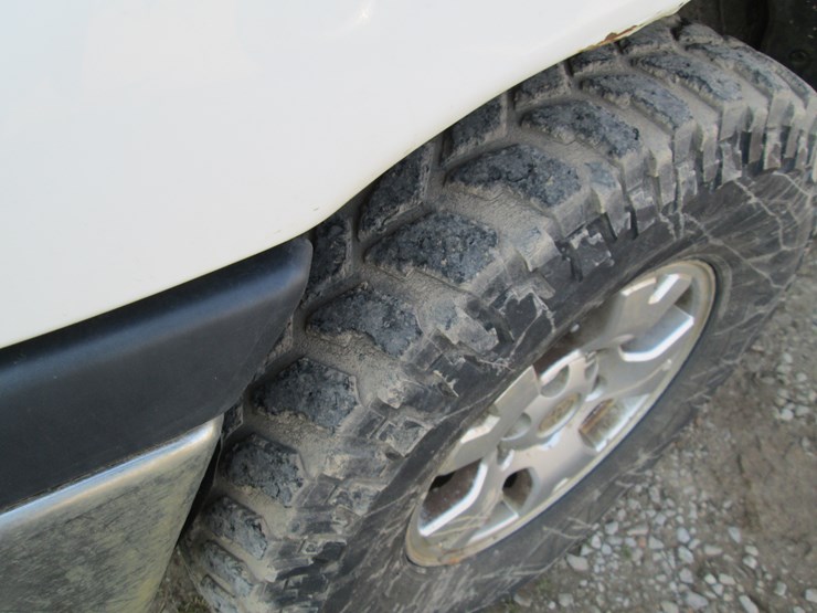 2000-toyota-tundra-image-16