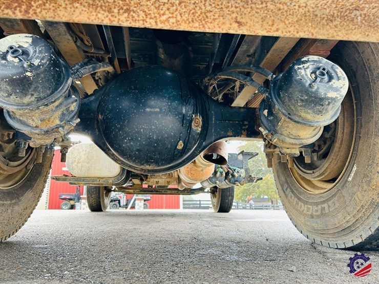 2012-international-durastar-4300-image-45