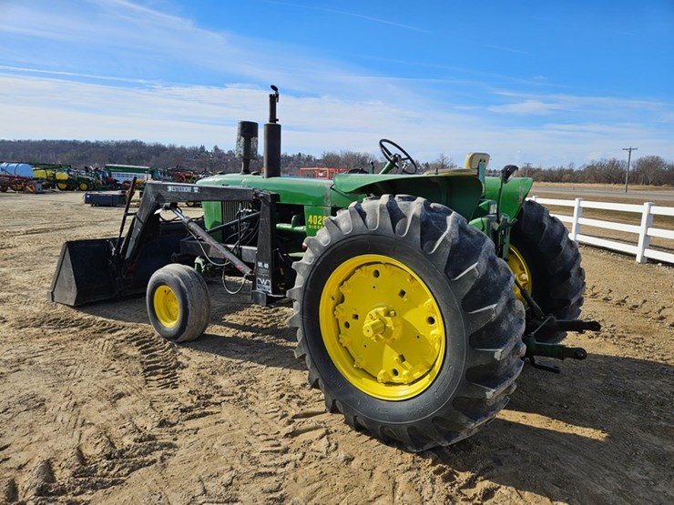 john-deere-4020-image-3