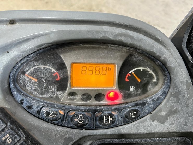 2021-bobcat-e20-image-19