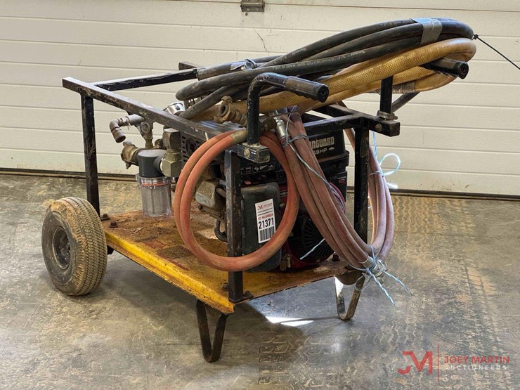 hurcohydrostatic-test-pump-image-1