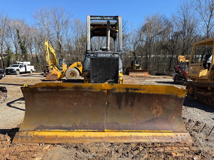 2006-deere-700j-image-8