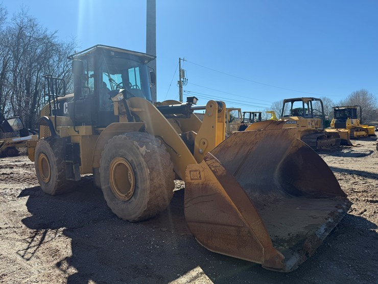 2012-caterpillar-950k-image-7