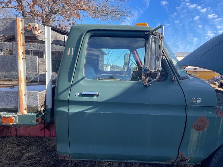 1976-ford-f350-image-24