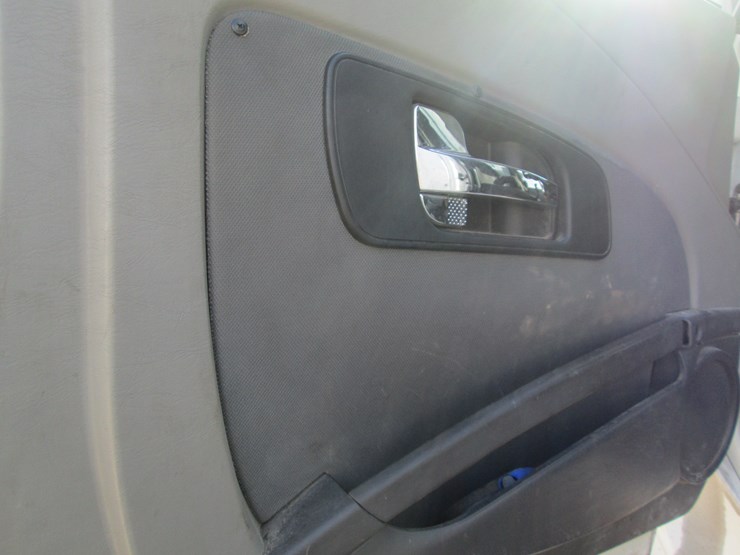 2017-international-prostar-image-24