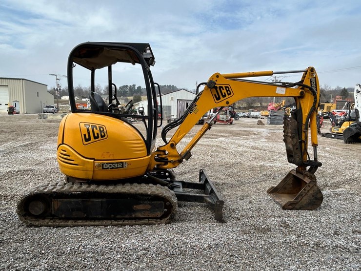 jcb-8032-image-5