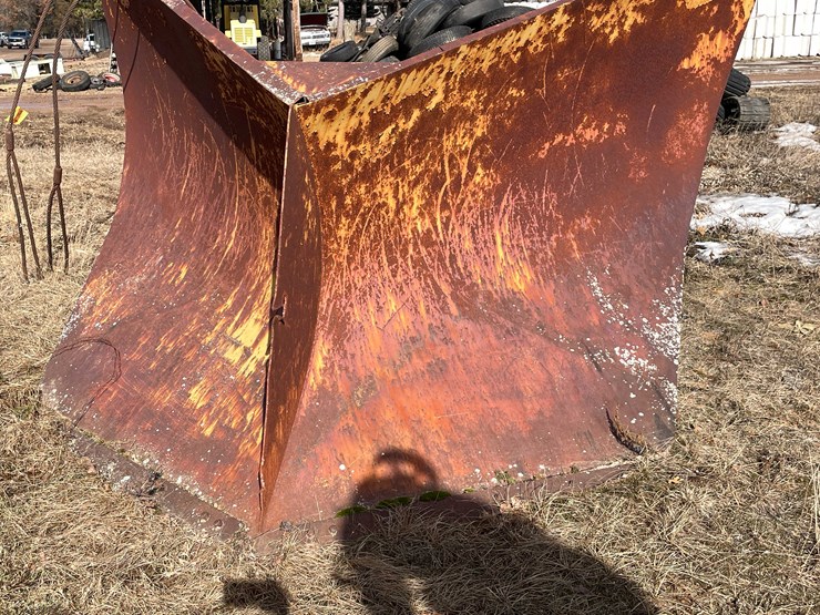 #13043-•-v-blade-snow-plow-and-cables-image-3