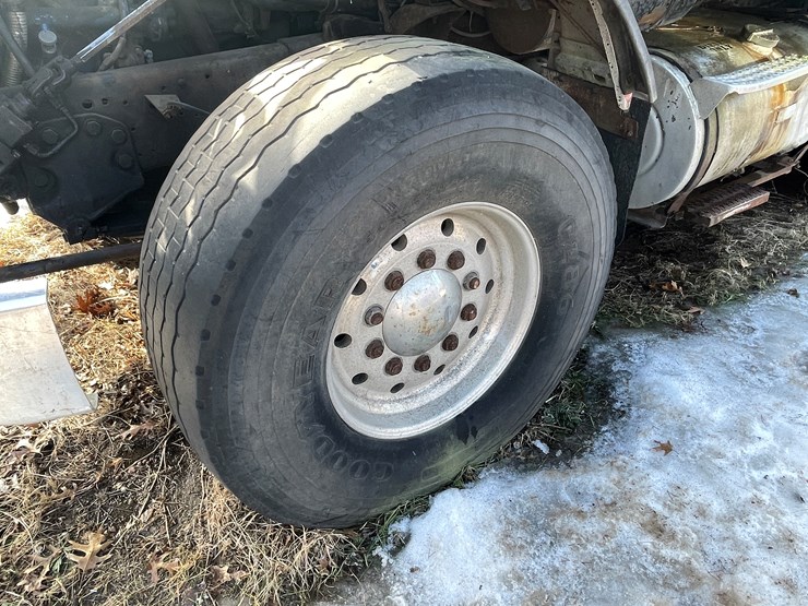 #13013-•-1977-ford-dump-truck-(has-wi-title)-image-62