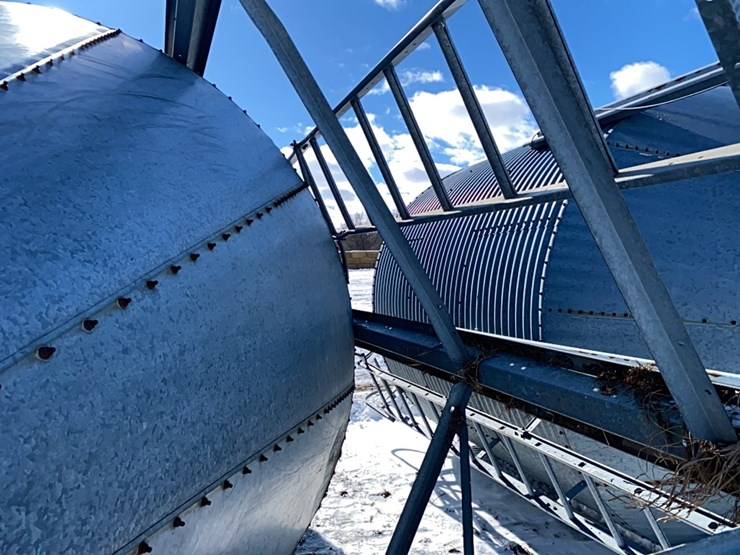 brock-14-ton-3-ring-grain-bin-image-12