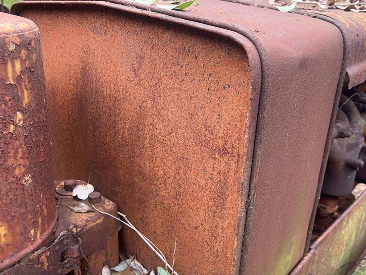 caterpillar-2-ton-crawler-image-24