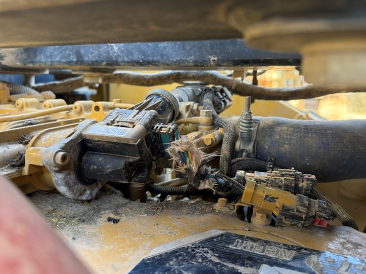 2012-caterpillar-950k-image-84