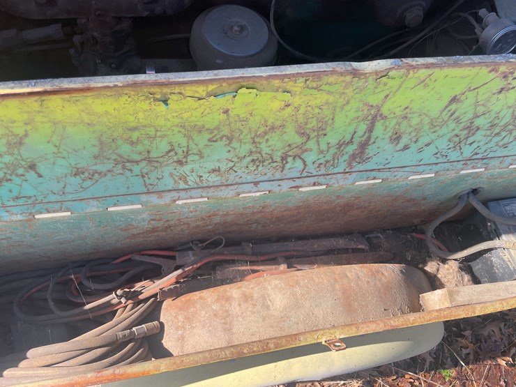 #13065-•-le-roi-gas-powered-generator-on-wheels-image-30