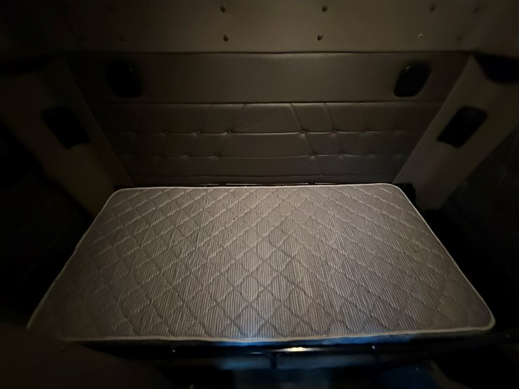 2007-caterpillar-c13-image-73