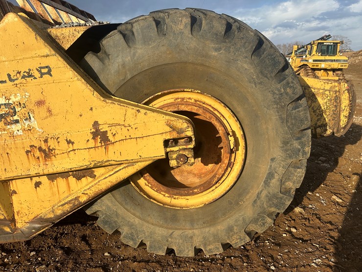 caterpillar-621b-image-60