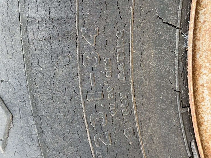 minneapolis-moline-g706-image-45