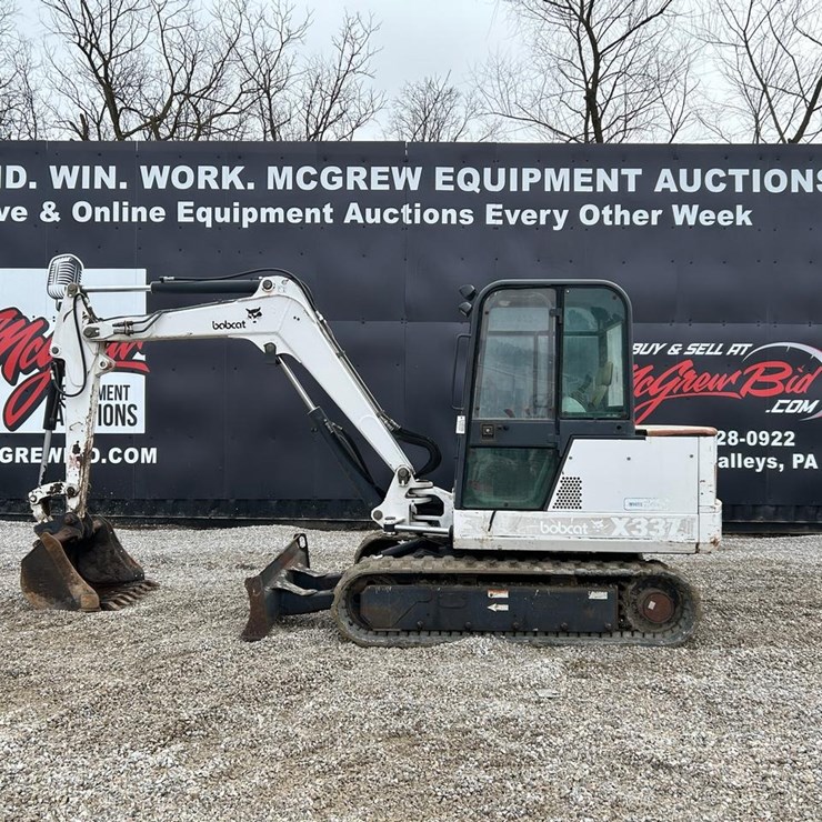 BOBCAT 337
