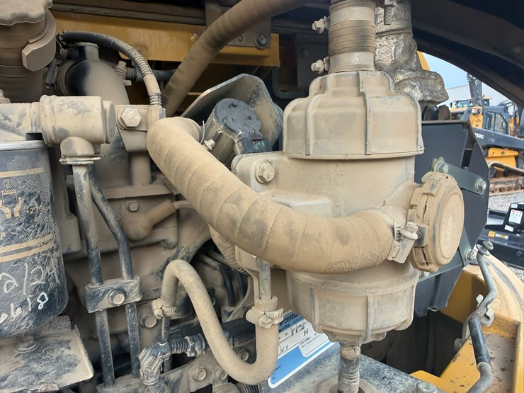 2017-komatsu-pc88mr-10-image-57