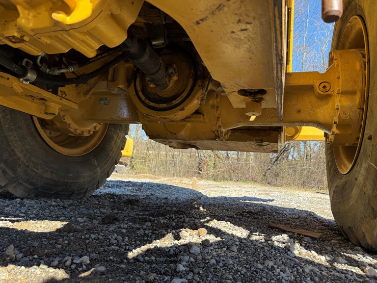 2016-caterpillar-938m-image-76