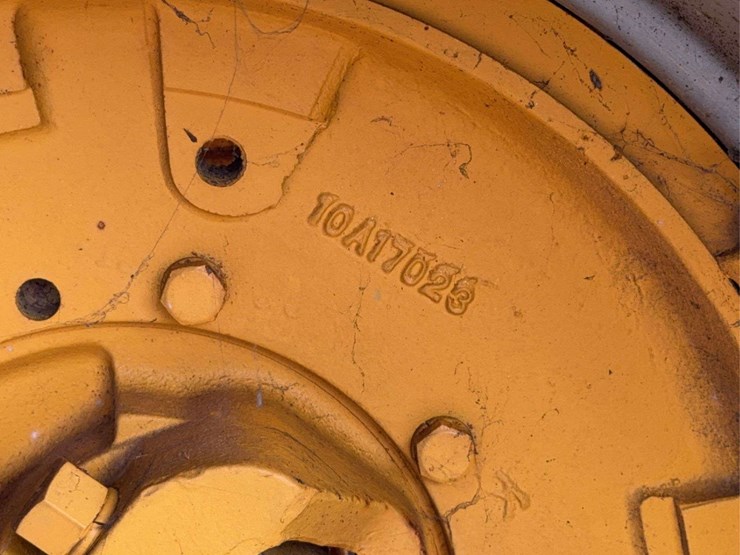 minneapolis-moline-g1000-image-52