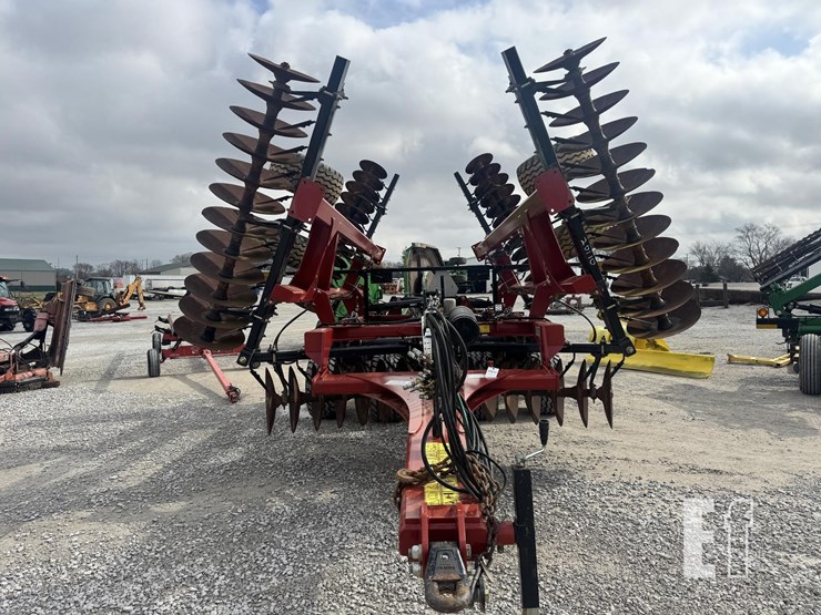 2021-case-ih-true-tandem-345-image-2