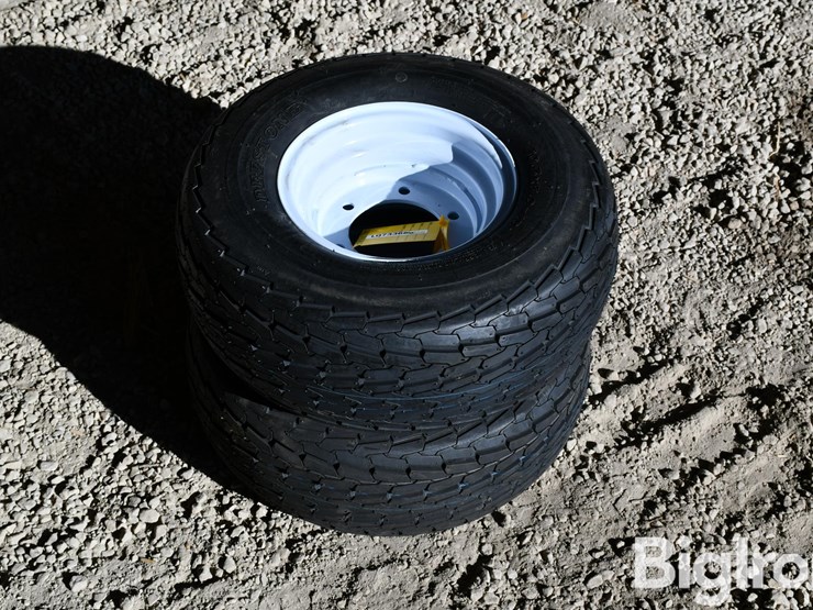 destone-20.5x8.0-10-tire-on-6-bolt-rim-image-4