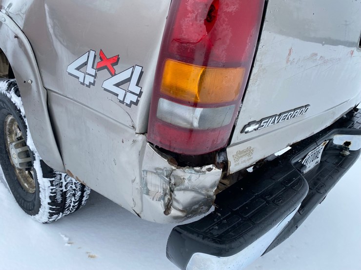 2001-chevrolet-pickup-image-17