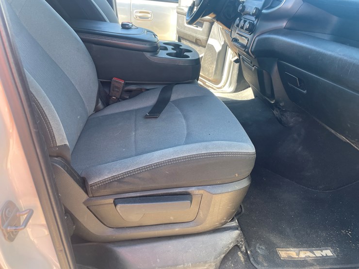 2022-dodge-2500-image-51