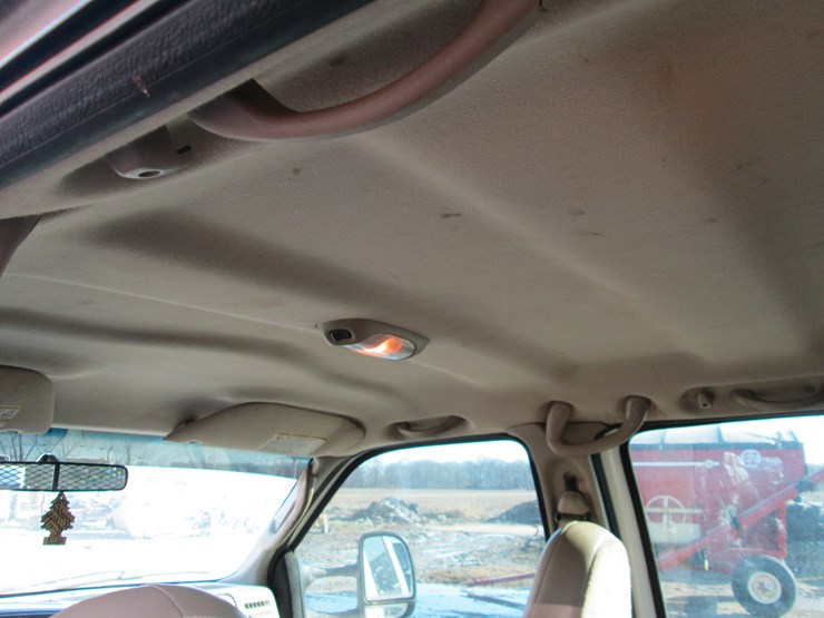 2005-ford-f350-image-25