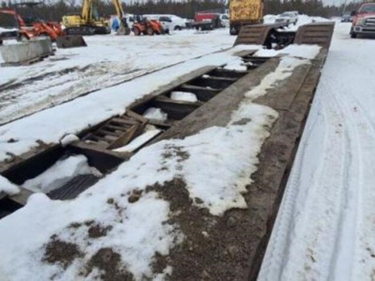 2012-rogers-lowboy-image-12