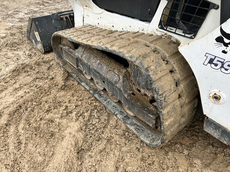 2018-bobcat-t595-image-16
