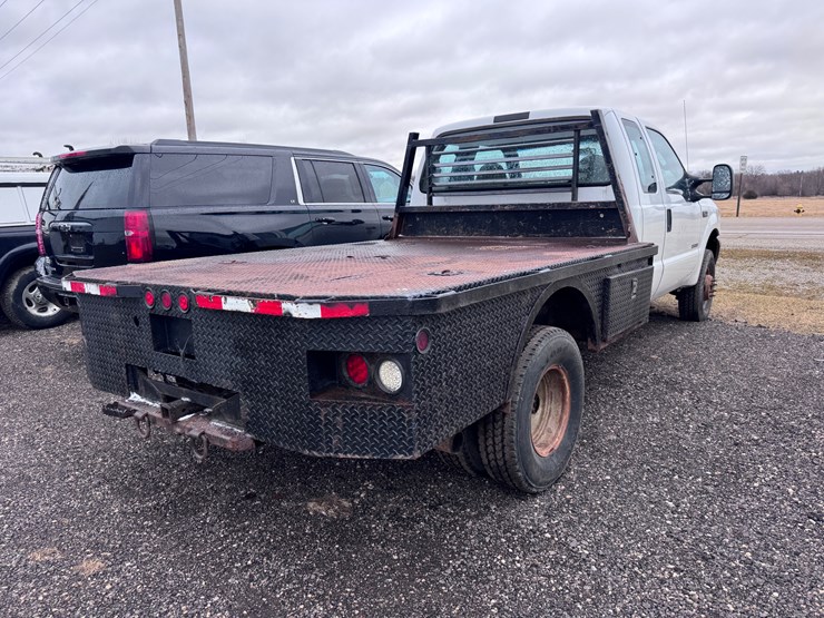 2003-ford-f350-xl-image-8