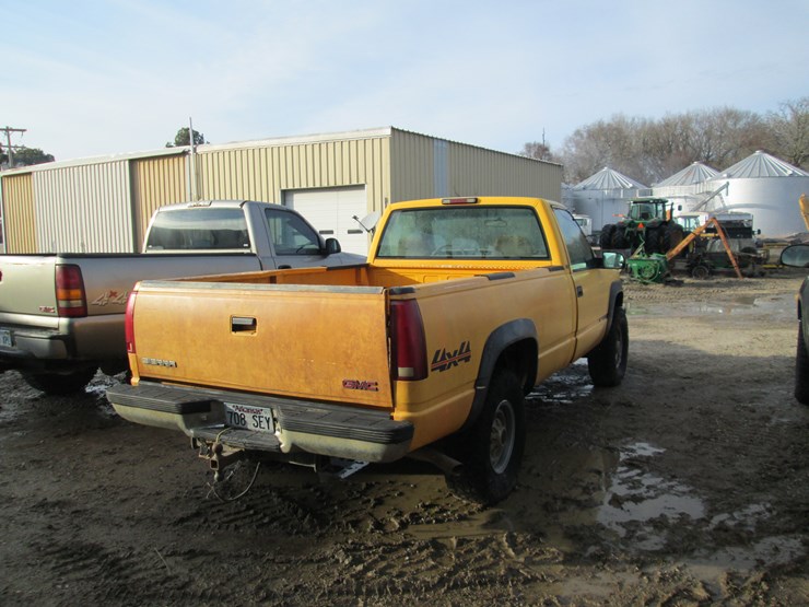 1998-gmc-2500-image-3