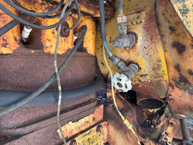 minneapolis-moline-lp-parts-tractor-image-26