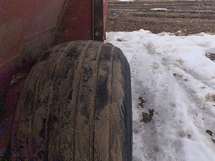 new-holland-3118-image-35