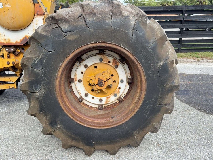 minneapolis-moline-jet-star-3-image-28