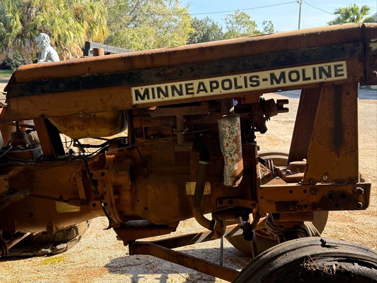 minneapolis-moline-jet-star-3-image-25