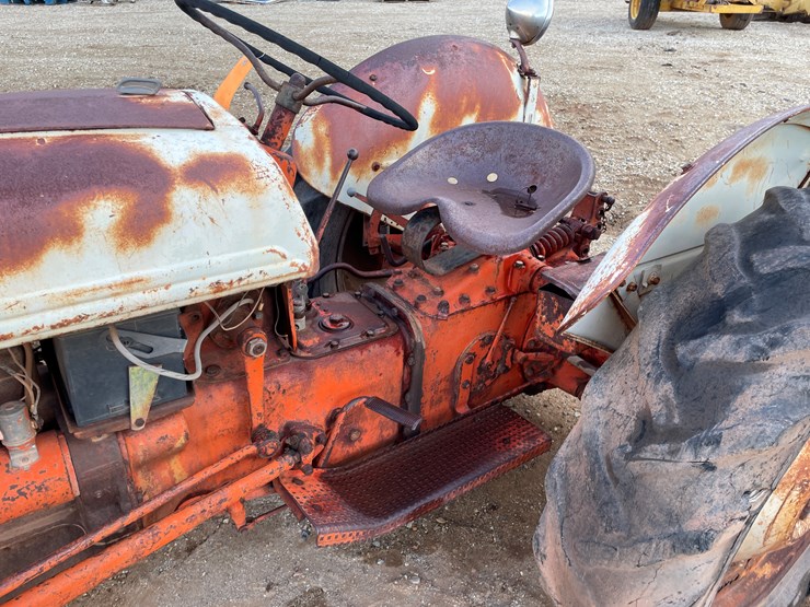 ford-tractor-image-11