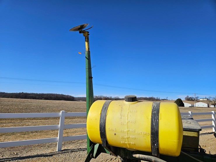 john-deere-7000-image-16