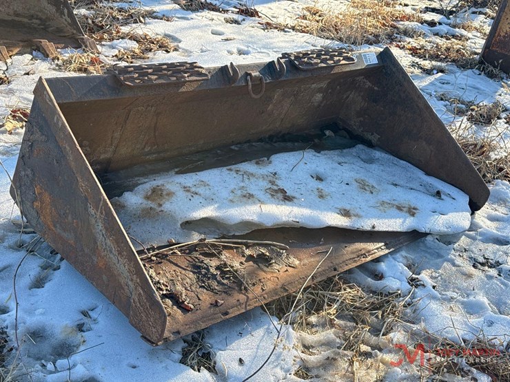 68"-smooth-bucket-skid-steer-attachment-image-1
