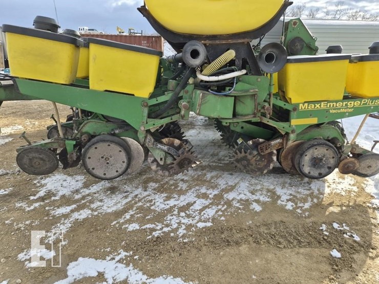 john-deere-1760-image-11