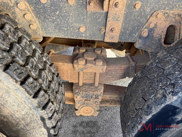 1999-international-4900-image-12